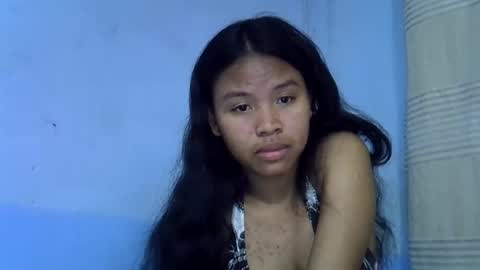 Snapshot of emiehottie chatting on 06-10-26, 09:46 Ami online show from 06-10-26, 09:46