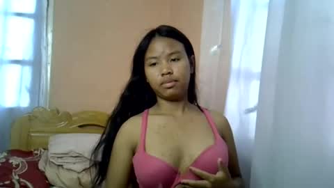 Snapshot of emiehottie chatting on 06-30-26, 04:57 Ami online show from 06-30-26, 04:57