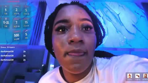 Snapshot of emii_brown chatting on 05-16-26, 10:36 Emy online show from 05-16-26, 10:36