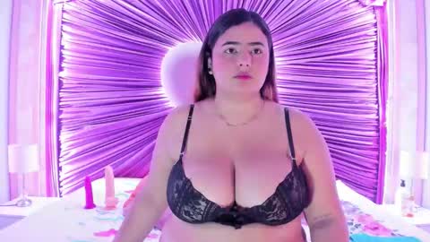 Snapshot of emiilygrace_ chatting on 02-26-26, 11:53 Emiily Grace online show from 02-26-26, 11:53