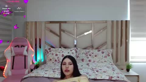 Emilee online show from 07-16-26, 12:55
