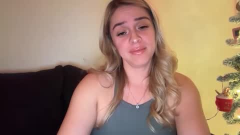 emilelovesyou online show from 12-05-25, 03:59