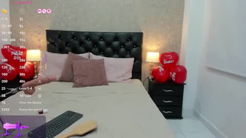 Emili Lenus online show from 02-14-26, 11:40