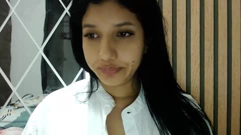 Snapshot of emili_riders chatting on 02-09-25, 11:36 emili riders online show from 02-09-25, 11:36