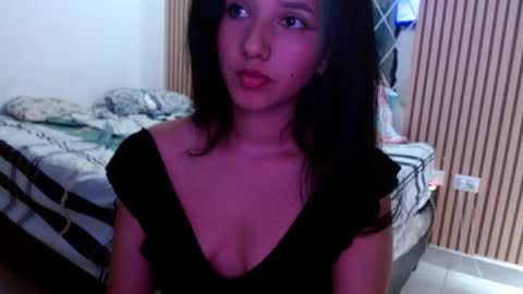 Snapshot of emili_riders chatting on 03-06-25, 03:13 emili riders online show from 03-06-25, 03:13