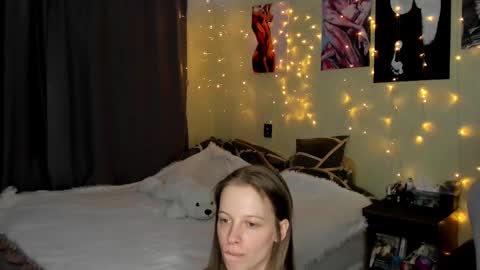 Snapshot of emili_sweet__ chatting on 02-16-25, 01:47 emili_sweet__ online show from 02-16-25, 01:47