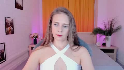 Snapshot of emiliabedy chatting on 10-07-25, 09:06 Emilia Bedy online show from 10-07-25, 09:06