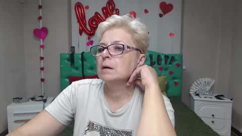 EmiliaGree online show from 09-14-25, 05:01