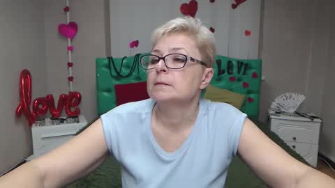 EmiliaGree online show from 11-25-25, 07:03