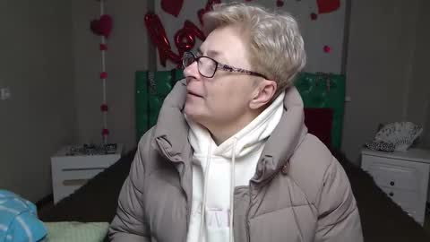 EmiliaGree online show from 02-06-26, 06:22