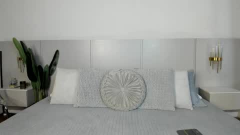 Emilie online show from 05-30-26, 03:14