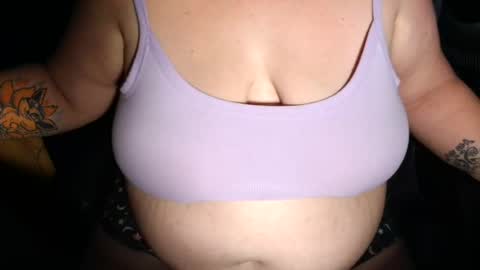 Snapshot of emiliefoxx chatting on 07-01-26, 02:02 emilie foxx online show from 07-01-26, 02:02