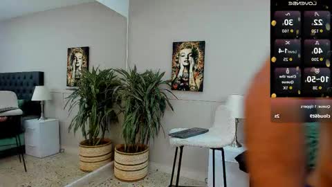 Emilio online show from 10-12-25, 11:09