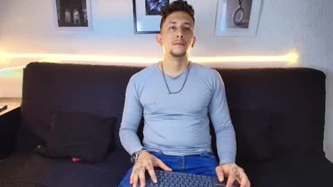 Snapshot of emiliocum_24 chatting on 06-18-26, 03:18 EMILIOCUM online show from 06-18-26, 03:18