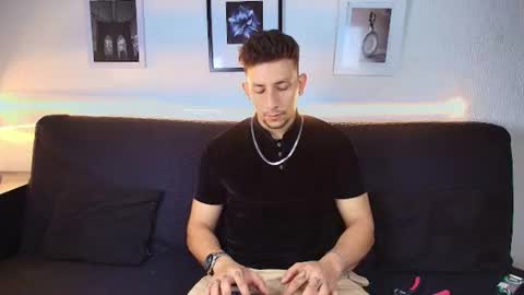 Snapshot of emiliocum_24 chatting on 06-19-26, 04:28 EMILIOCUM online show from 06-19-26, 04:28