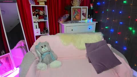 Emiliya online show from 01-14-25, 01:15