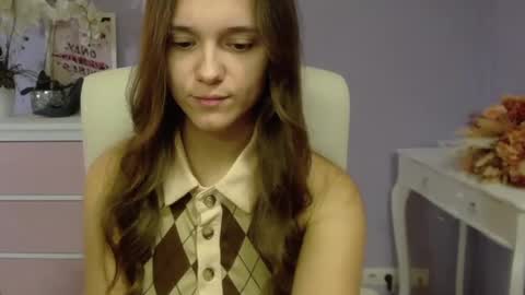 Emilly online show from 01-10-25, 07:46