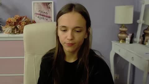 Emilly online show from 09-23-25, 06:38