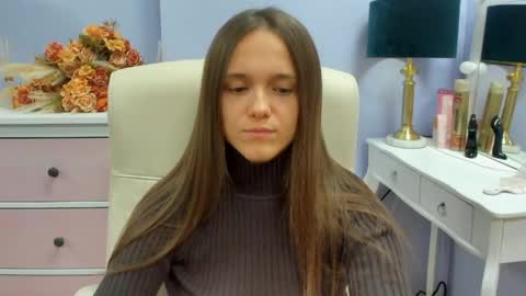 Emilly online show from 05-14-26, 07:26