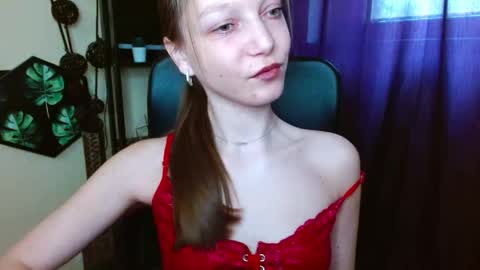 Emilly online show from 04-13-26, 08:42