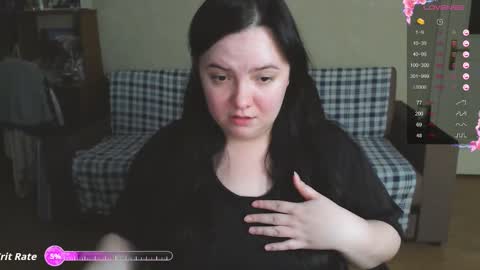 Snapshot of emillybones chatting on 11-18-25, 08:46 Emily online show from 11-18-25, 08:46