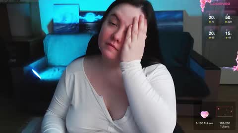 Snapshot of emillybones chatting on 01-12-26, 06:57 Emily online show from 01-12-26, 06:57