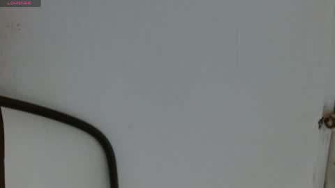 Snapshot of emily175445 chatting on 05-19-26, 12:33 emily175445 online show from 05-19-26, 12:33