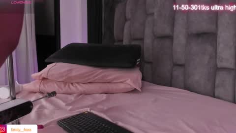 Emily online show from 03-12-25, 12:04