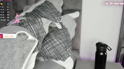 Emily online show from 03-02-26, 10:33