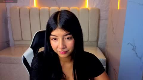 Snapshot of emily_brooks_tx chatting on 05-14-26, 12:45 Follow me.. Live 730 to 1400 online show from 05-14-26, 12:45