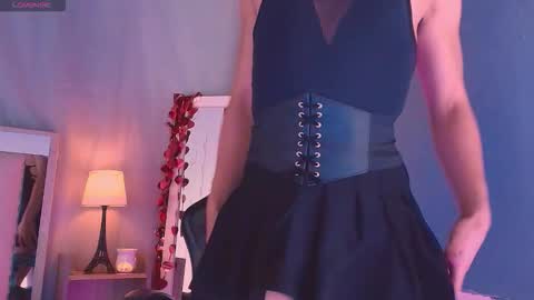 emily_castillo1_ online show from 03-04-26, 05:24