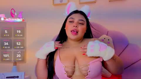 Snapshot of emily_cooper20_ chatting on 09-30-25, 12:48 Emily online show from 09-30-25, 12:48