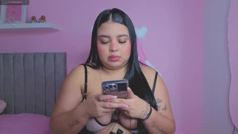 Emily online show from 11-21-25, 12:21