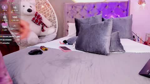  M I A   online430pm- 930pm online show from 01-18-25, 01:30