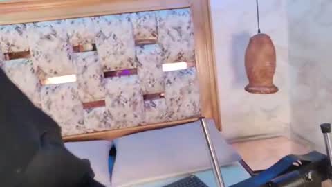 emily_dempsey online show from 07-12-26, 07:05