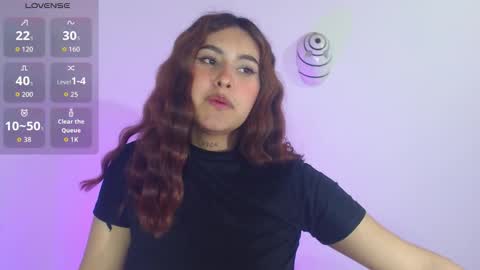 Snapshot of emily_fox_3 chatting on 11-19-25, 05:29 emily fox 3 online show from 11-19-25, 05:29