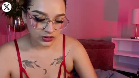 Snapshot of emily_foxyy chatting on 04-23-26, 08:44 Emily online show from 04-23-26, 08:44