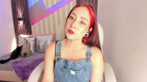 Emily online show from 11-04-25, 02:38