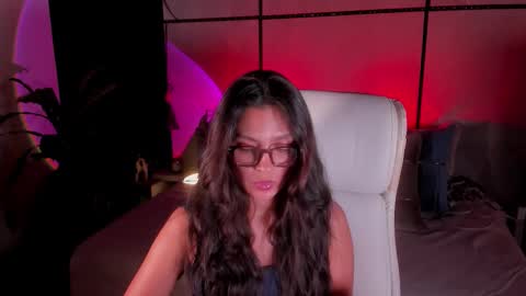 EMILY online show from 03-04-26, 06:36