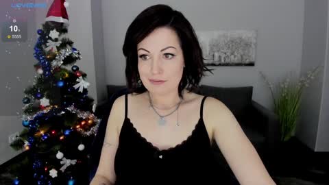 Emily online show from 12-28-24, 09:20