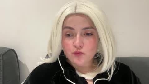 emily_morning_dew online show from 01-05-26, 06:22