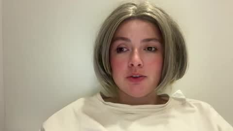 Snapshot of emily_morning_dew chatting on 06-26-26, 07:29 emily_morning_dew online show from 06-26-26, 07:29