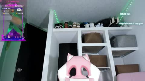 Snapshot of emily_palmeer chatting on 02-27-25, 12:13 emily_palmeer online show from 02-27-25, 12:13