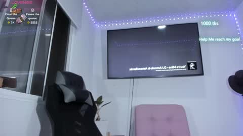 emily_palmeer online show from 02-25-26, 08:46