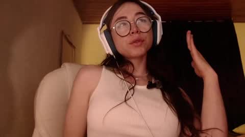 emily_pearl_ online show from 12-12-24, 11:58