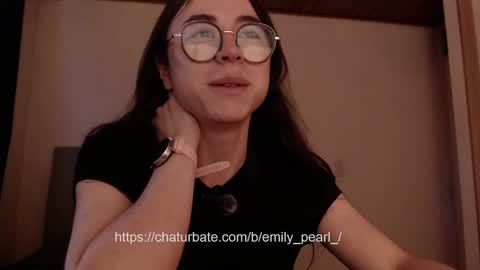 emily_pearl_ online show from 01-29-25, 10:43