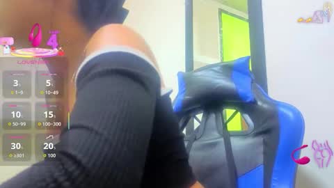       online show from 12-21-25, 12:45