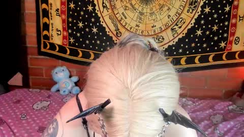 emily_salvatore online show from 02-05-25, 12:53