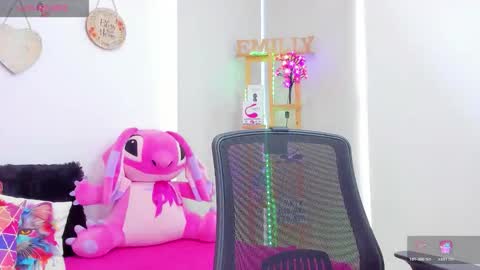 Emily online show from 02-01-26, 07:23