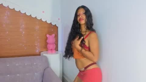 emily_smith_t online show from 04-16-26, 09:50